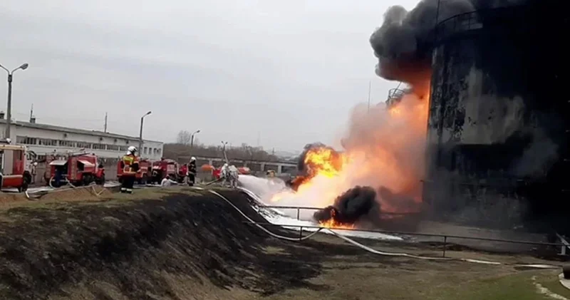 Ukrayna: Rusya daki Volgograd petrol rafinerisine saldırı düzenledik