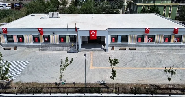 Adana da 6 Şubat depremlerinden sonra 53 yeni okul inşa edildi Adana Haberleri