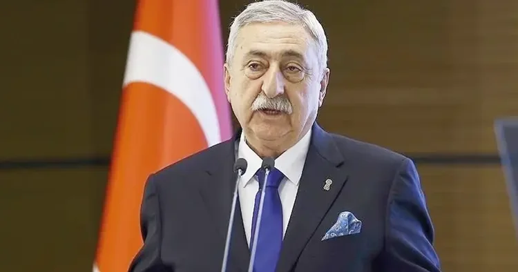 Kredi kartı faizi düşsün çağrısı