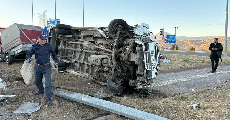 Sivas ta korkunç kaza: 15 işçi yaralandı!