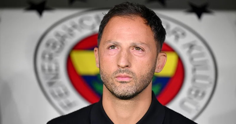 Domenico Tedesco, Fenerbahçe nin başındaki ilk maçına Trabzonspor karşısında çıktı