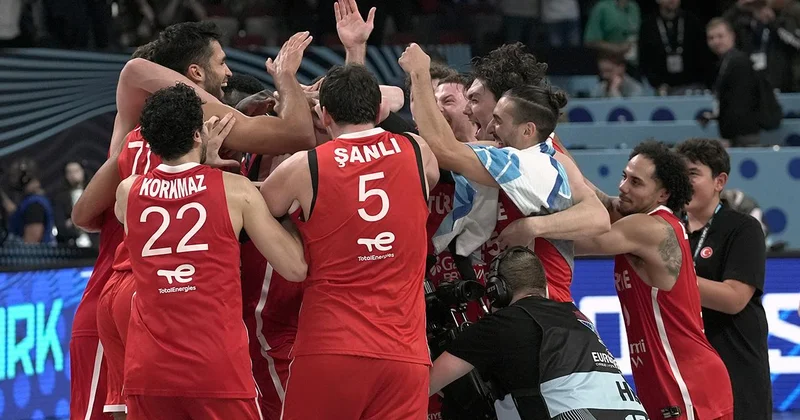12 Dev Adam şampiyonluk peşinde: Dev maç bu akşam TRT 1 de