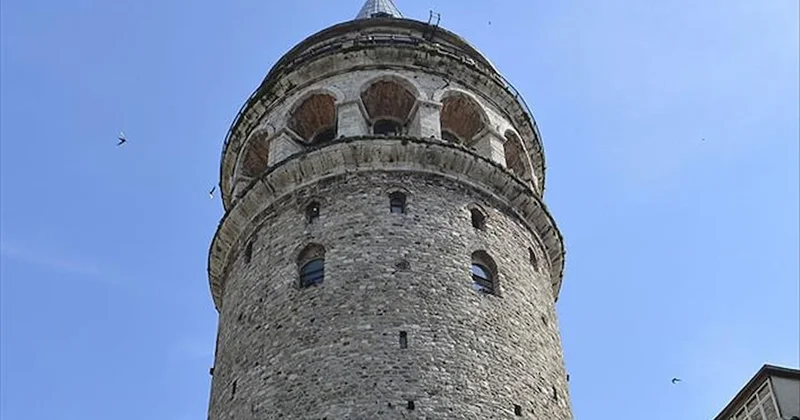 Duyan Galata Kulesi ne akın ediyor: Bugün 21.00 de nefesler tutulacak Sözcü Gazetesi