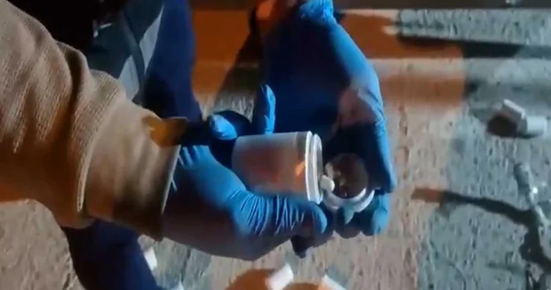 Bulaşık makinesi uyuşturucu yuvası çıktı: Binlerce hap ele geçirildi