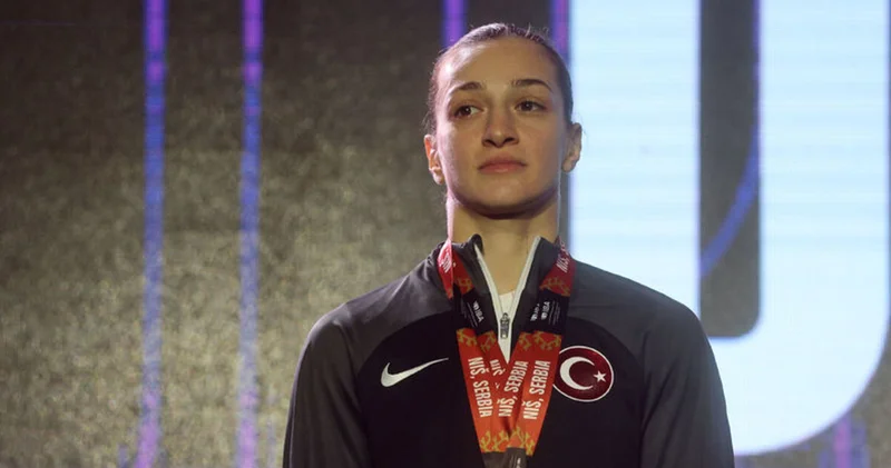 Buse Naz Çakıroğlu ndan gümüş madalya! Diğer Haberleri