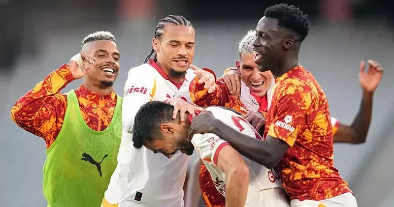 Galatasaray ikinci yarıda bulduğu gollerle kazandı, İlkay ve Uğurcan görücüye çıktı