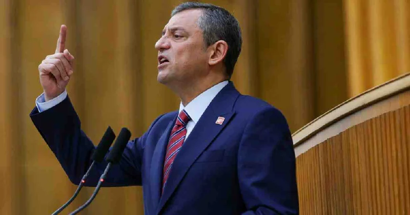 CHP Yurt Dışı Birliklerinden Özgür Özel e destek mesajları: Demokrasiyi birlikte savunacağız