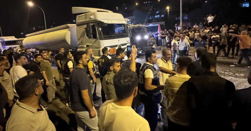 Tırın çarptığı genç hayatını kaybetti Sözcü Gazetesi