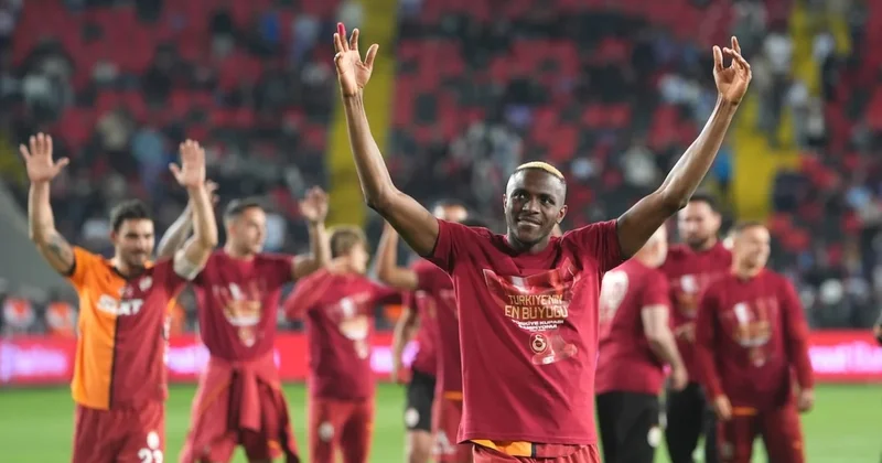 Osimhen den Jardel e teşekkür! Açtığı yolda yürüdüm Sözcü Gazetesi