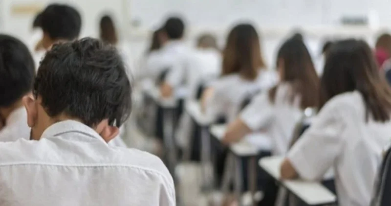 Özel okullarda kayıt yenileme ücretleri ikiye katlandı; öğrenciler Eğitimi yarıda bırakabiliriz” diyor