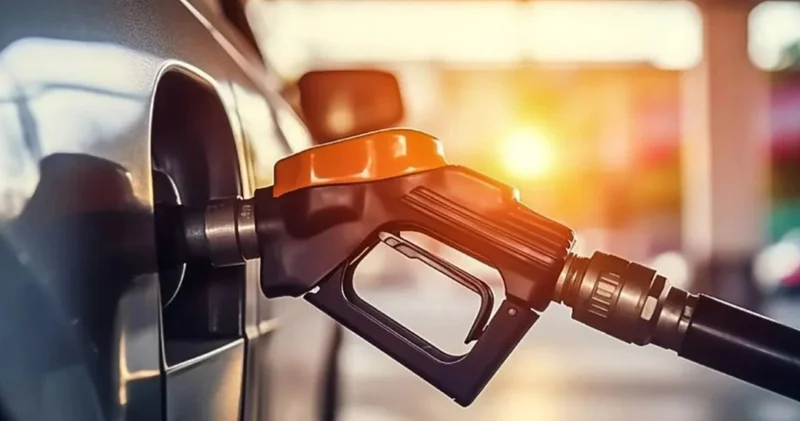 Petrol fiyatları düşüyor! Akaryakıta indirim gelecek mi?