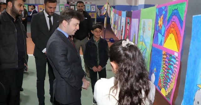 Başkale de Karma Resim ve STEAM Çalışmaları Sergisi düzenlendi Van Haberleri