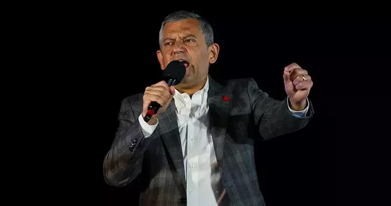 Özgür Özel, Silivri Meydanı nda konuştu