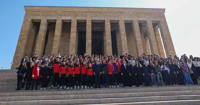 19 Mayıs Atatürk’ü Anma, Gençlik ve Spor Bayramı ile Gençlik Haftası coşkuyla kutlanacak