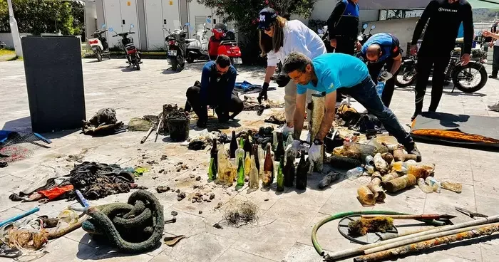 Fethiye de deniz dibi temizliği yapıldı