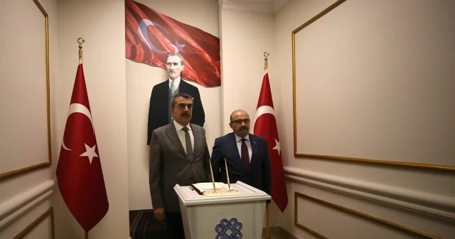 Milli Eğitim Bakanı Tekin, Balıkesir de konuştu: Balıkesir Haberleri