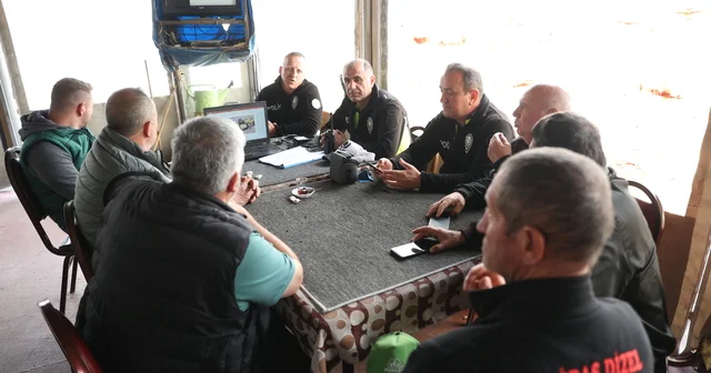 Kırklareli nde hasat öncesi biçerdöver sürücüleri trafik kuralları konusunda bilgilendirildi Kırklareli Haberleri