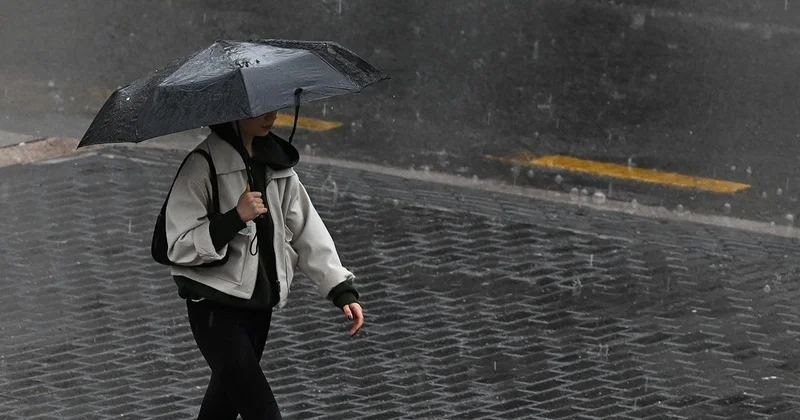 Hafta sonu yurdun batısı yağışlı, doğusu parçalı bulutlu olacak