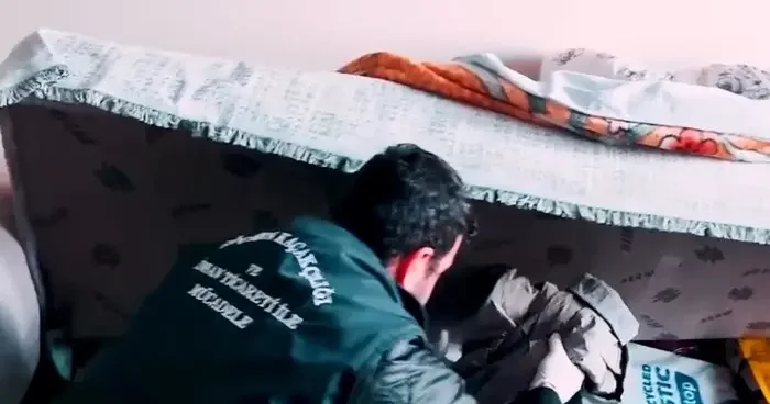 Kaçak Afgan göçmenleri uçakla göndereceklerdi! Iğdır da düğmeye basıldı: 2 kişi tutuklandı