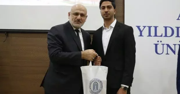 Gaziantep haberleri Gaziantepli Abdurrahman Deyri, hafızlık yarışmadında Türkiye ikincisi oldu 15 Mayıs 2025