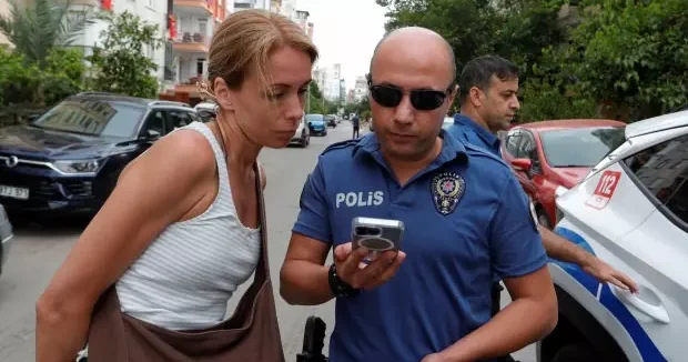 Antalya haberleri Rus turistin sahilde kayıp saati film gibi operasyonla bulundu 15 Mayıs 2025