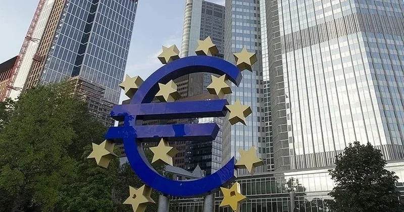 Euro Bölgesi ekonomisi ilk çeyrekte yüzde 0,3 büyüdü