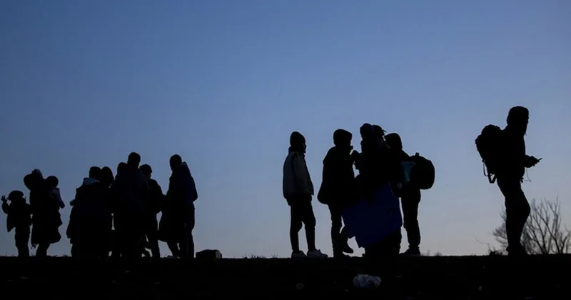 Sivas ta 9 düzensiz göçmen ve 2 organizatör yakalandı Sözcü Gazetesi
