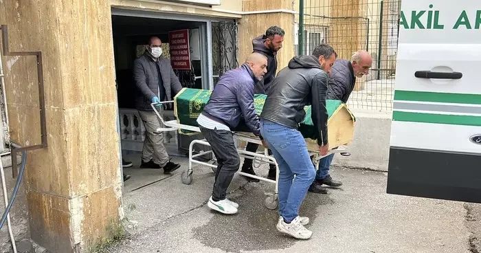2 çocuk annesi kadının kahreden ölümü: Vücuduna kene yapıştı, kurtarılamadı