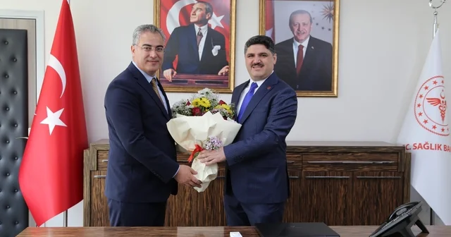 Diyarbakır İl Sağlık Müdürlüğünde devir teslim töreni yapıldı Diyarbakır Haberleri