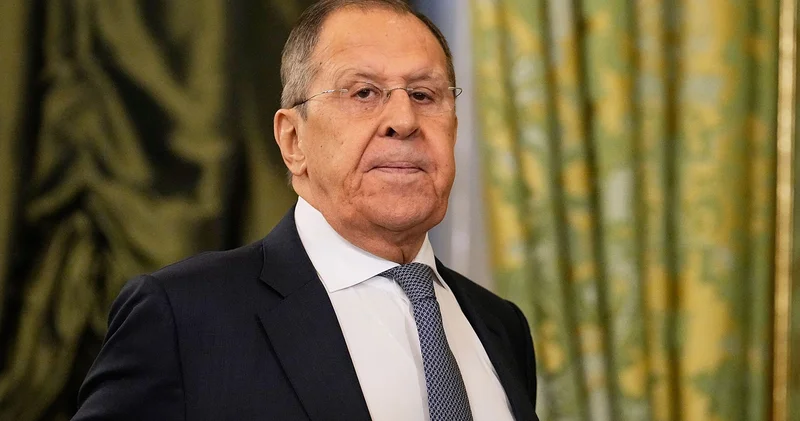 Rusya Dışişleri Bakanı Lavrov dan gerilimi tırmandıracak açıklamalar: Zelenski acınası bir insan