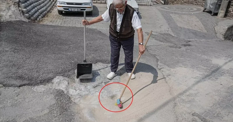 Kadı Mahmud Hüdayi nin Atının İzleri Korunuyor