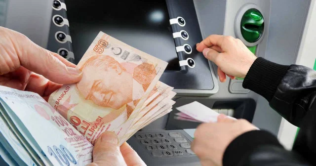 EVDE BAKIM MAAŞI! Bakanlık duyurdu: Ödemeler hesaplara yatırıldı Türkiye Ekonomisi Haberleri
