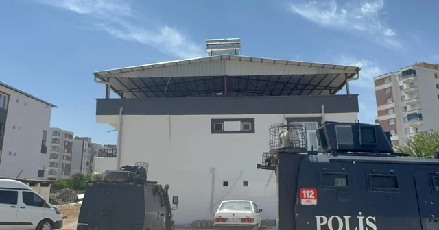Tartıştığı babasını, başına çekiçle vurarak ağır yaraladı Diyarbakır Haberleri