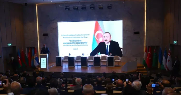 Azerbaycan Cumhurbaşkanı Aliyev: Adil dünya düzeninden yanayız