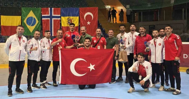 Milli boksörler Çekya’dan 3 madalya ile dönüyor Spor Haberleri