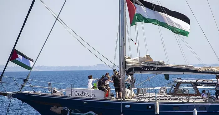 Madleen gemisindeki 12 aktivist alıkonulmuştu! İsrail de mahsur kalan 3 aktivist hakkında yeni gelişme
