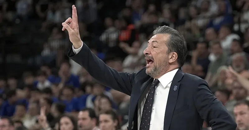 Luca Banchi Anadolu Efes e veda etti!