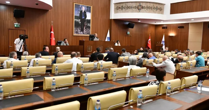 Mansur Yavaş ın rekor su zammına bir tepki de MHP den!