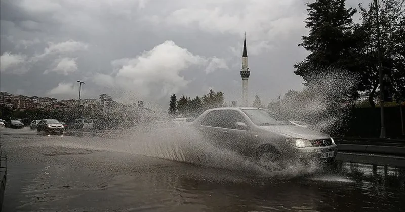 İstanbul a sağanak uyarısı