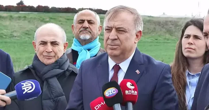 Gökan Zeybek ten İmamoğlu na Bayburt mesajı: Durduğumuz yer halkın kalbi