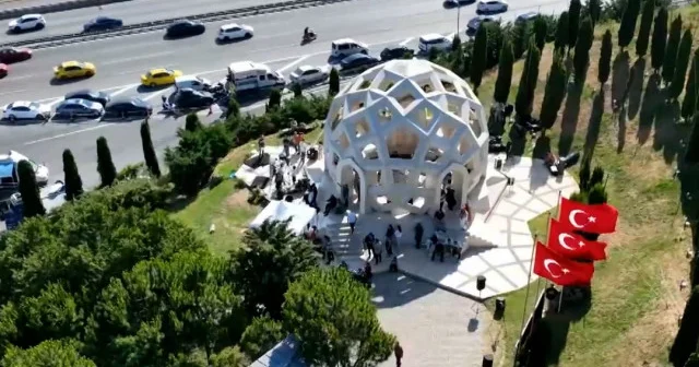 15 Temmuz şehitleri dualarla anıldı VİDEO İZLE