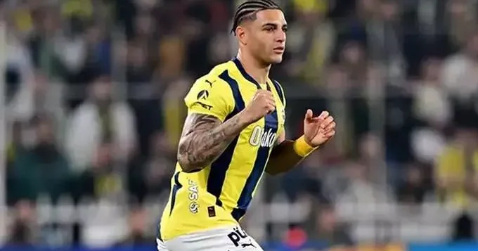 Sadece 5 maçta 188 dakika oynamıştı! Fenerbahçe den Premier Lig e gidiyor
