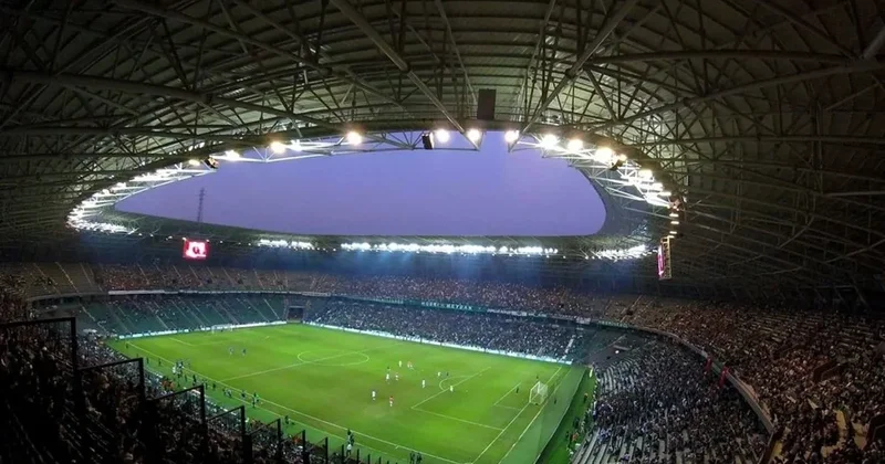 Kocaelispor un Adana Demirspor maçı ertelendi!