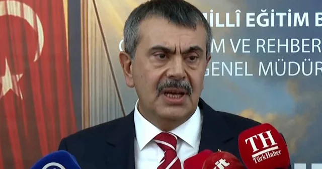 Bakan Tekin den muhalefete: Geri zekalıya anlatır gibi anlatıyorum ama... VİDEO İZLE
