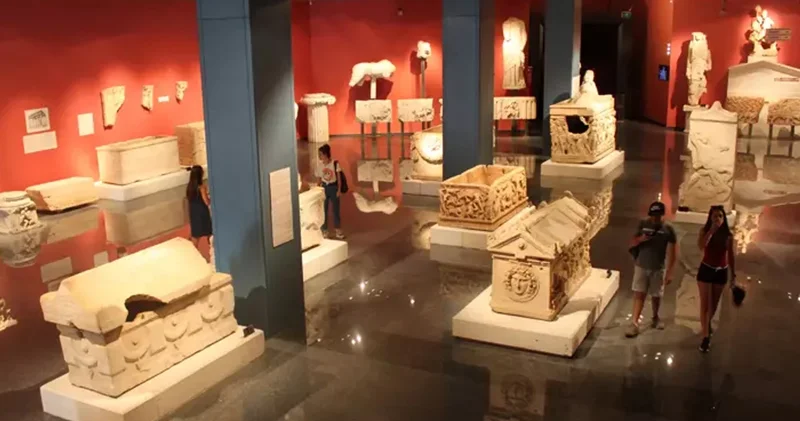 Antalya Müzesi ziyarete kapatılıyor