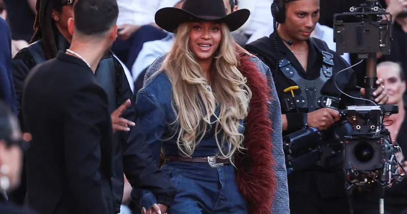 Beyonce nin henüz yayımlanmamış şarkıları çalındı