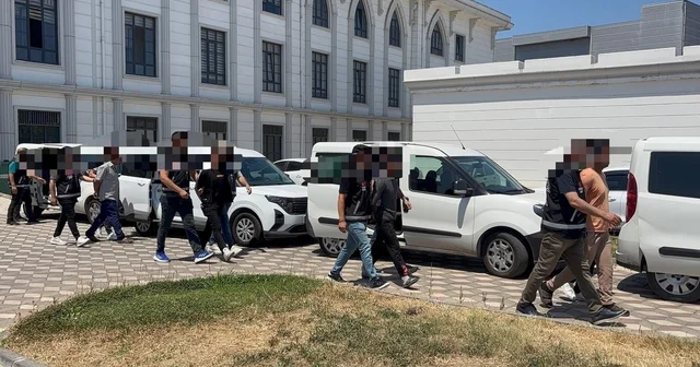 Kocaeli de 3 kişinin av tüfeğiyle yaralandığı kavgaya ilişiklin 3 tutuklama Kocaeli Haberleri