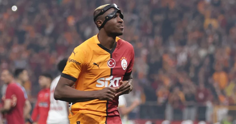 Osimhen kazan kaldırdı: Napoli nin sağlık kontrollerine katılmadı