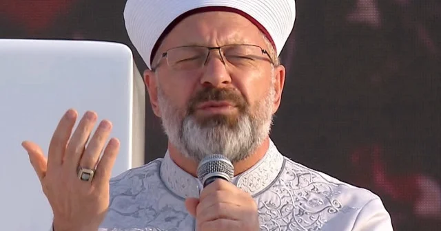 Diyanet İşleri Başkanı Erbaş’tan 15 Temmuz’a özel dua VİDEO İZLE