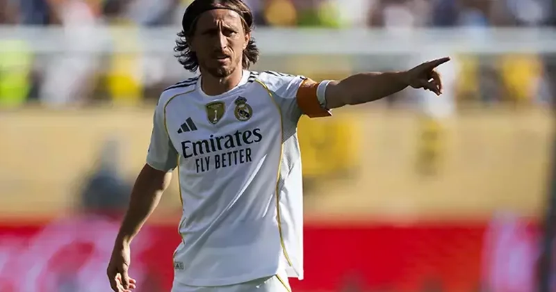 It s official! Luka Modric joins AC Milan on free transfer